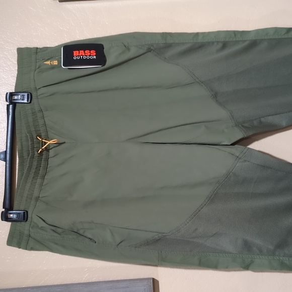 Bass Outdoor Men's Olive Green Cargo Jogger Pants XL - Picture 8 of 16